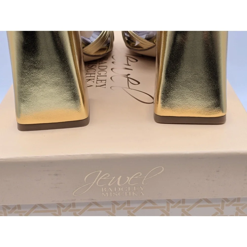 Badgley Mischka this listing